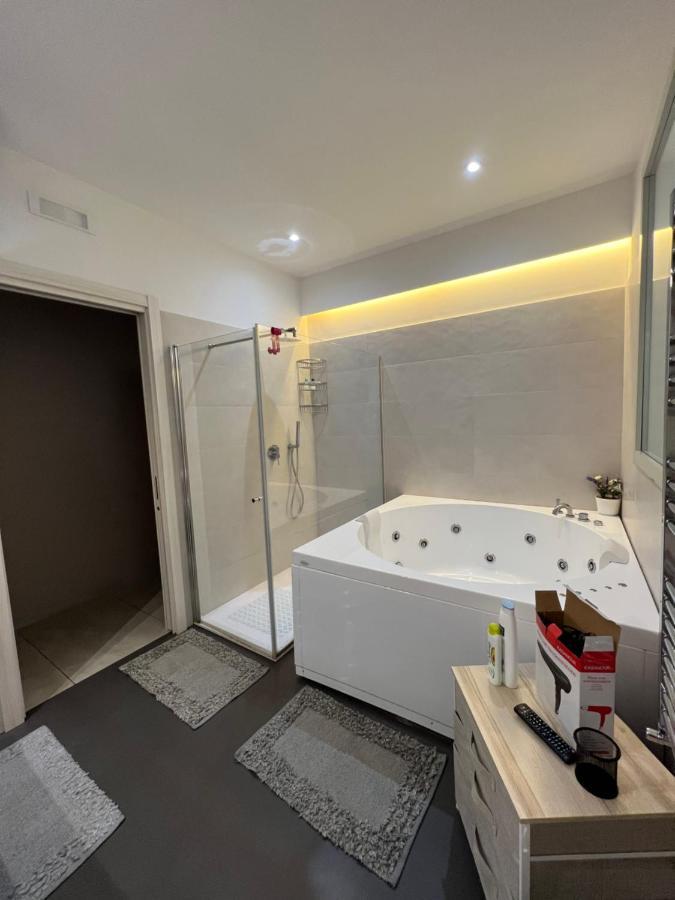 Samcri Luxury Home 卡塔尼亚 外观 照片